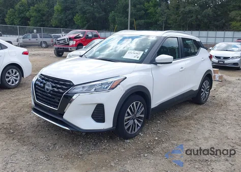 2023 Nissan Kicks Sv Xtronic Cvt z USA, uszkodzony, nr VIN 3N1CP5CV5PL483949